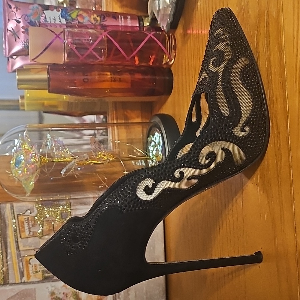 Rene Caovilla Swarovski Crystal Mesh Pumps - Picture 7 of 17